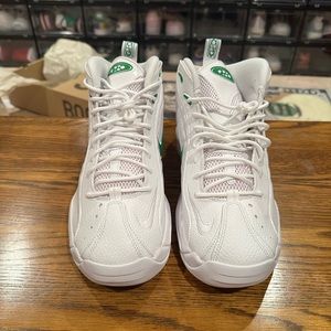 Nike Air Total Max Uptempo size 12